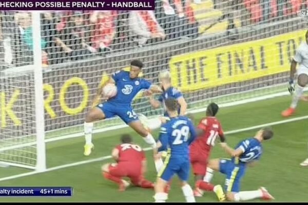 Is the referee heavy-handed when giving a red card and sending off a Chelsea player? 2